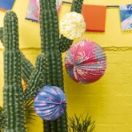 Picture of Paper Lanterns - Tropical (set 3)