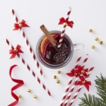 Picture of Red foiled paper straws with bells (10pcs)