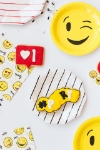 Picture of Emoji-Paper Plates (18cm.)