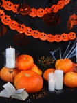 Picture of Tissue garland Pumpkins