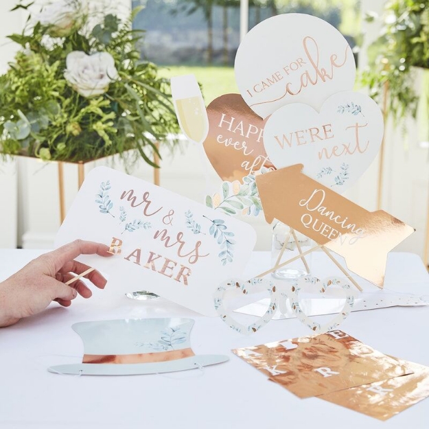 Picture of Wedding Photo Booth - Personalized (rose gold)