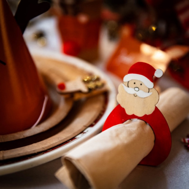 Picture of Wooden rings for napkins - Santa (4pcs)