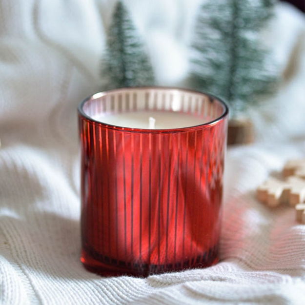 Picture of Scented soy candle in red glass - Vanilla Cinnamon