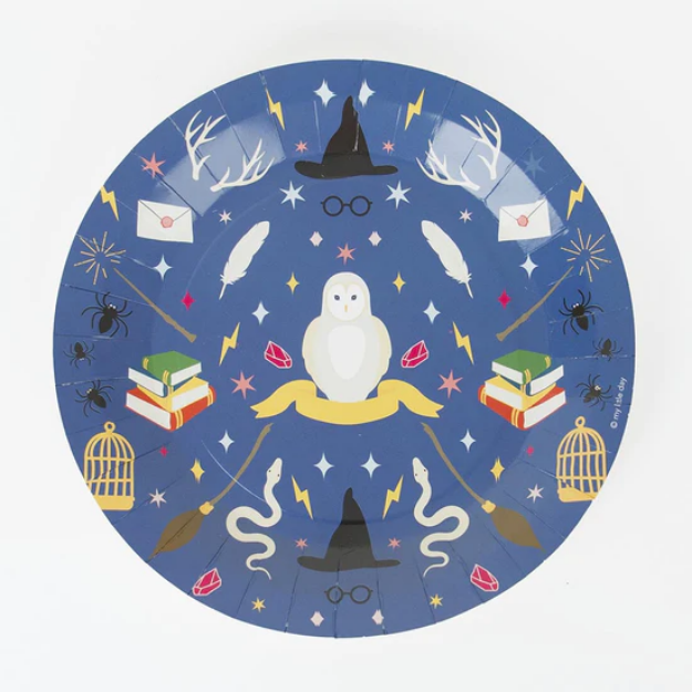 Picture of Dinner paper plates - Wizard (8pcs)