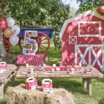 Picture of Paper napkins - Barn (16pcs)