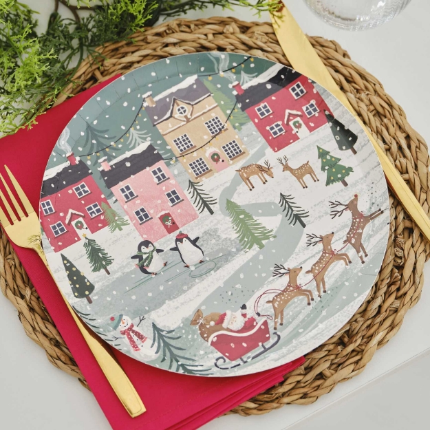 Picture of Dinner paper plates - Christmas scene (8pcs)